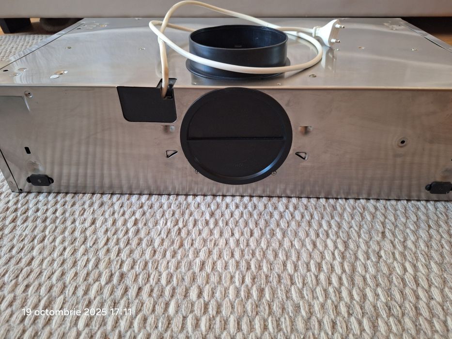 Vand hota Dominox 2 motoare