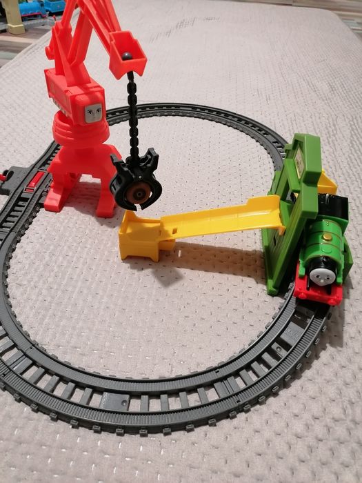 Set tren Thomas și macaraua Cassia