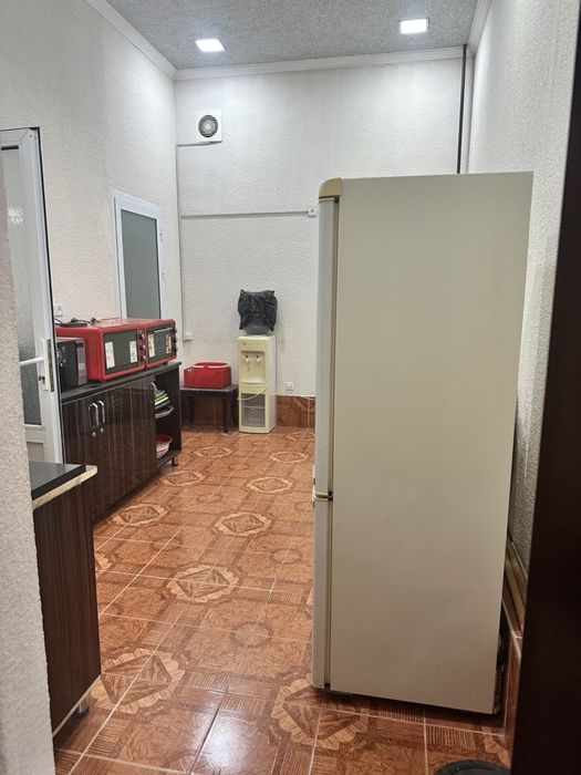 Avtoservis binosining bo’sh honalari ijaraga,mexanik usta yoki tuning