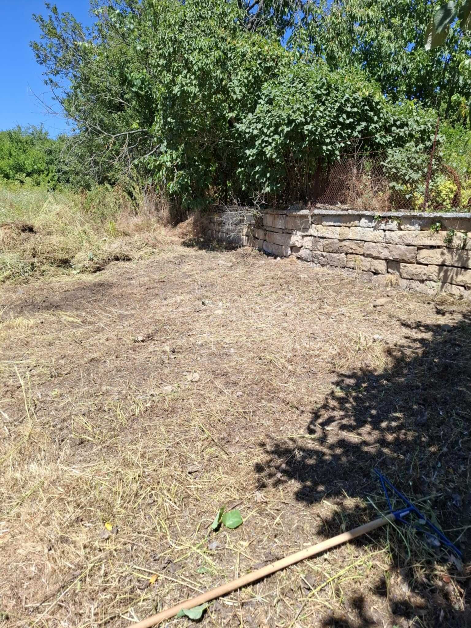 Косене на Трева, Подрязване на Храсти и Клони в гр. Бургас и Региона.