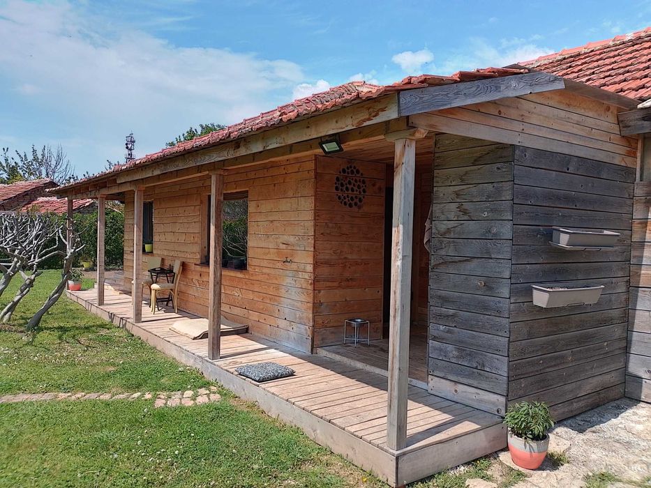 продава къща в Аврен