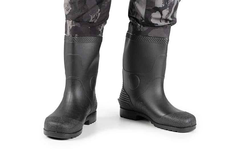 Дишащ гащеризон за газене Fox Rage Waders Camo LW Breathable