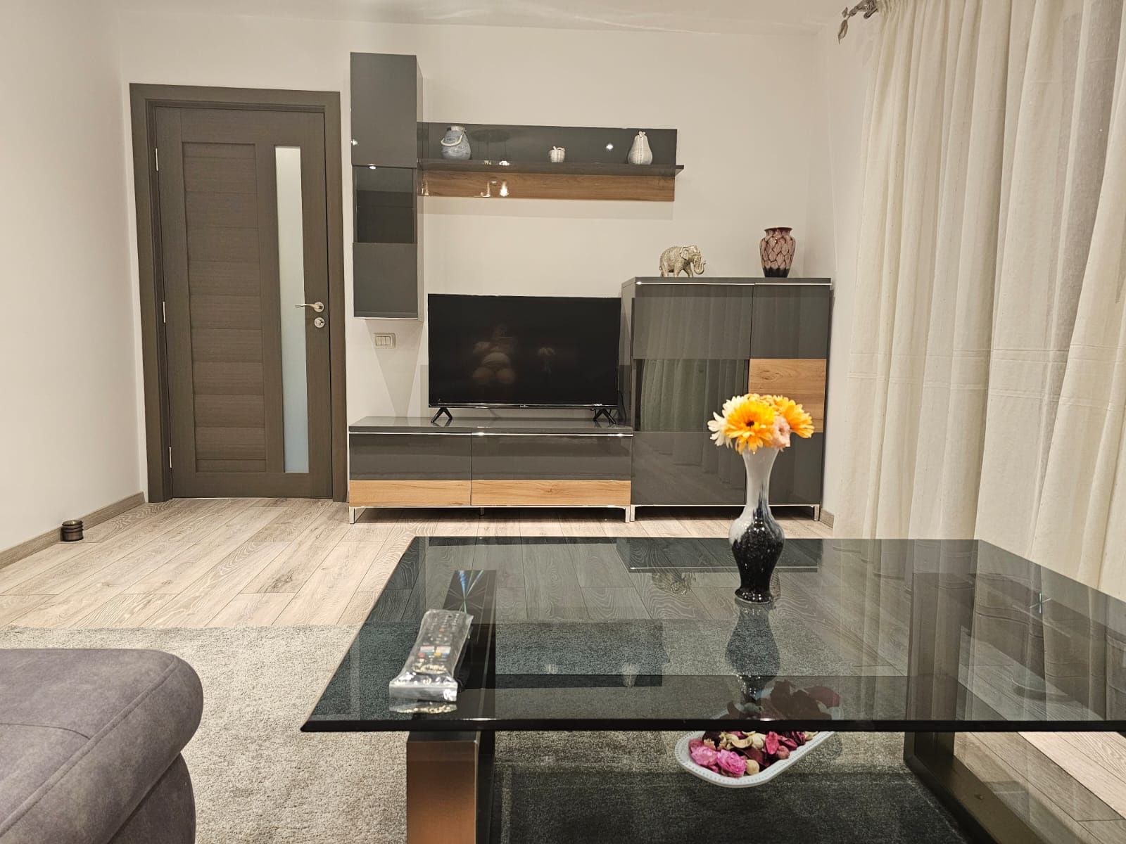 Apartament două camere regim hotelier