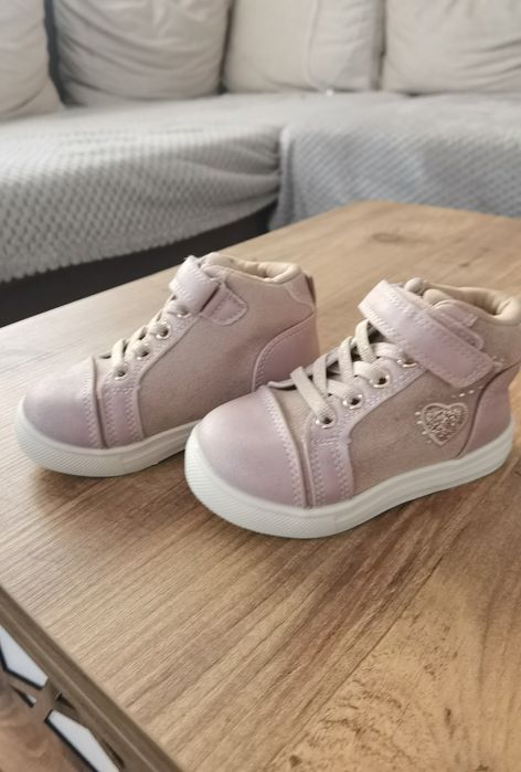 Есенни обувки за момиче