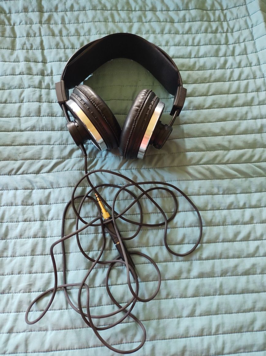 Casti de studio SH -  AKG K250 L 600 ohmi -WEGA DSH 500 Pure Dynamic