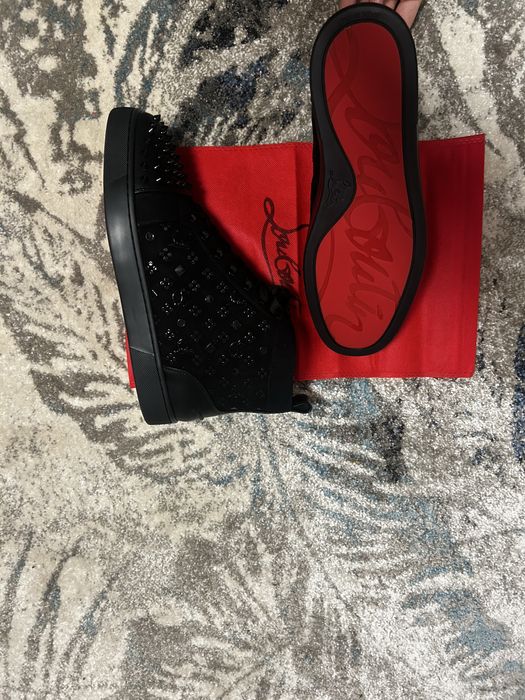 Vand Christian Louboutin