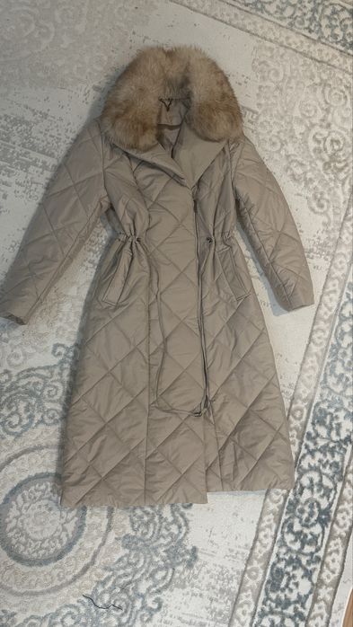 Продам куртку(пальто) натуральный мех.
