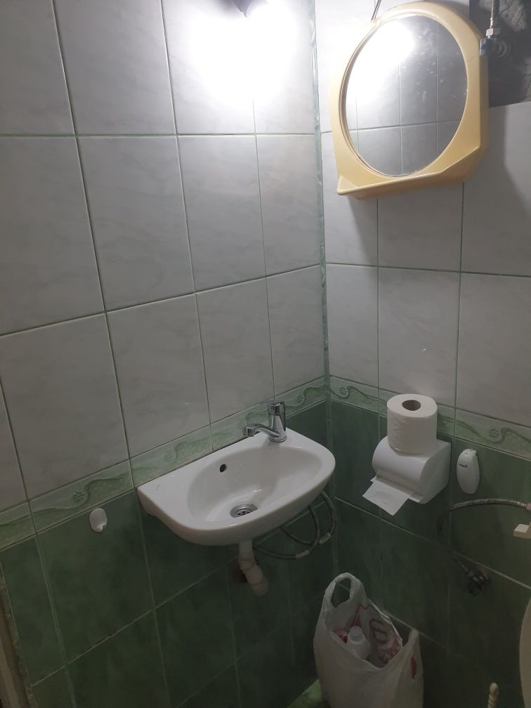 Дава се под наем Двустаен апартамент в София, Надежда 3 - 40 кв.м за 306 € - Снимка #2