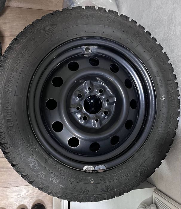 Продам резину со штампами