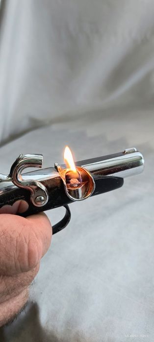 Японска бензинова запалка пистолет 1960 г.