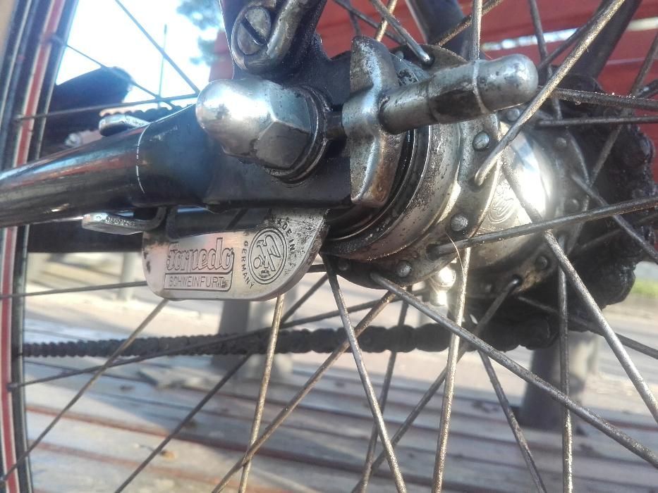 Triumph 1945 originala !!! si inchireri even., reclame s,a,