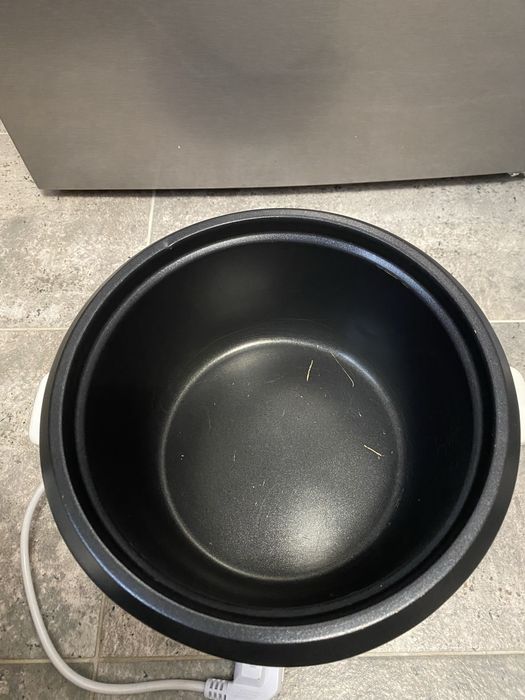 Rice cooker/ aparat de gatit orez