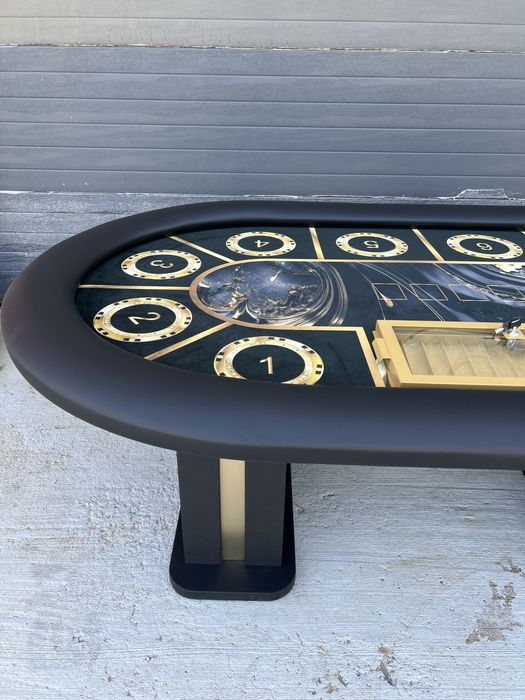 Masa poker atipica CustomTables.eu mese poker la comanda logo tau