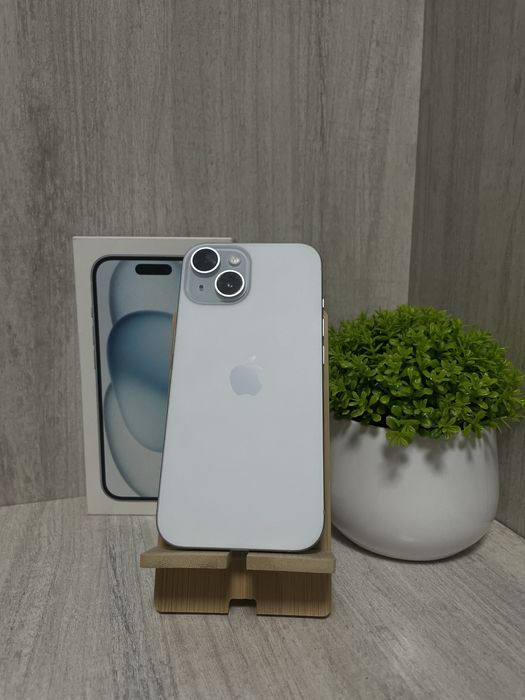 продам iphone 15