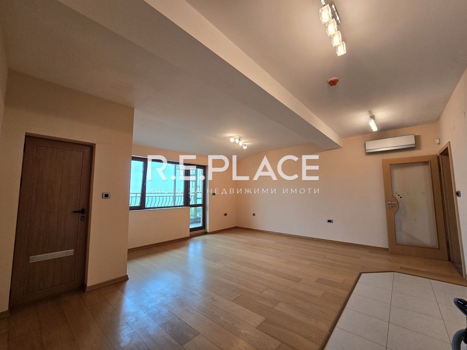 Продава се Тристаен апартамент в Варна, Галата - 153 кв.м за 1360 €/кв.м - Снимка #2