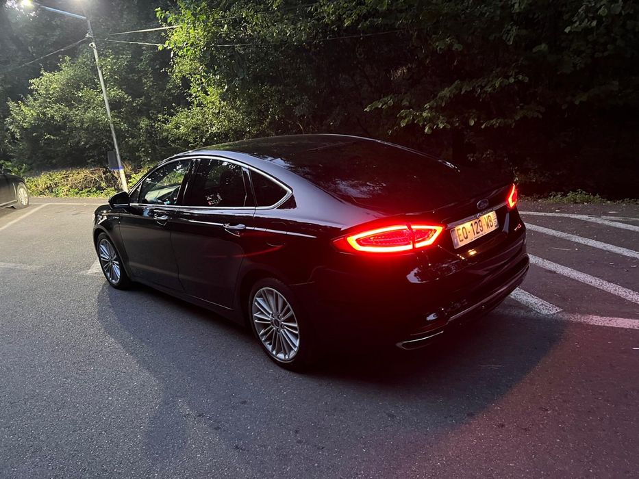 Ford mondeo 2.0 benzina,hibrid