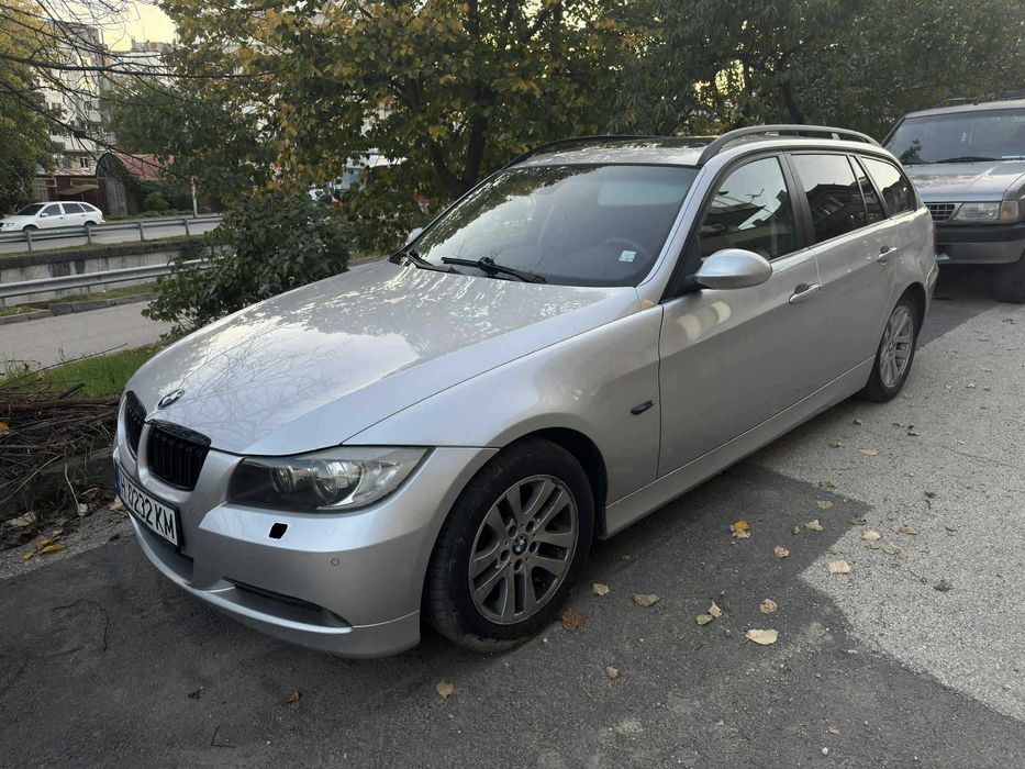BMW E91 2006 година