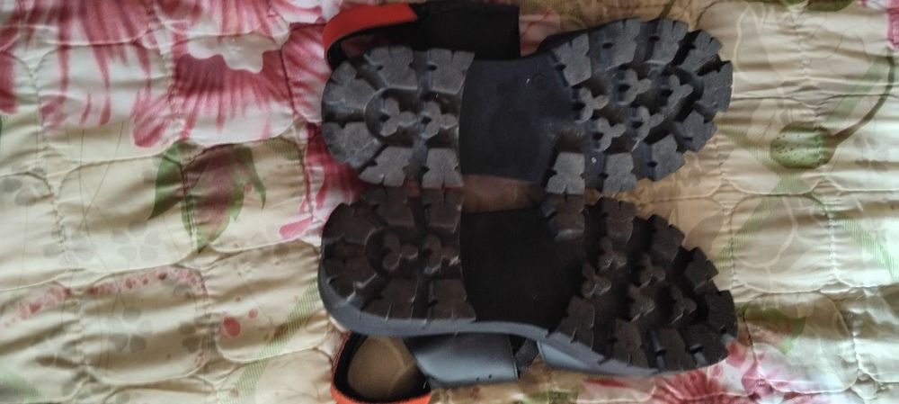 Дамски сандали няколко броя