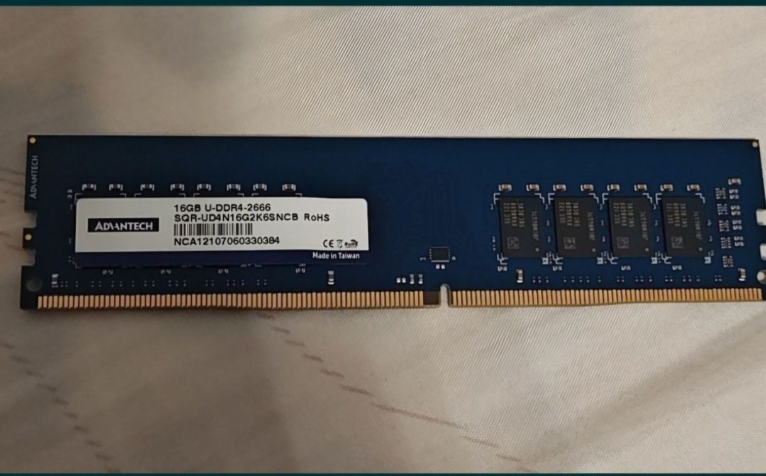 Memorie RAM pentru PC sau Desktop - 16GB DDR4 2666MHz - sunt Noi!