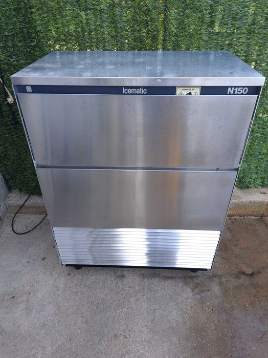 Професионален Ледогенератор Icematic Е.35