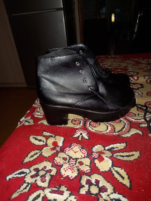 Сапожки женские новые