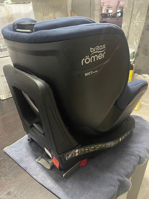 Scaun auto Britax Romer Dualfix M i-size