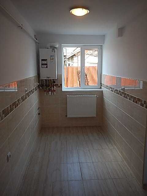 Vand apartament 2 camere - NOU RENOVAT