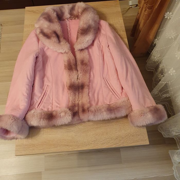 Haina de blană, roz