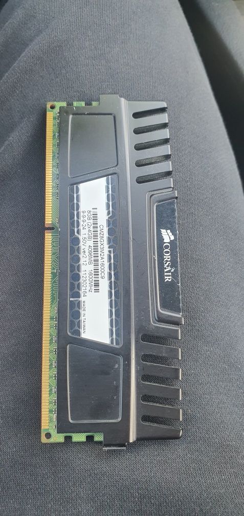 Corsair DDR3 - 1600 MHz