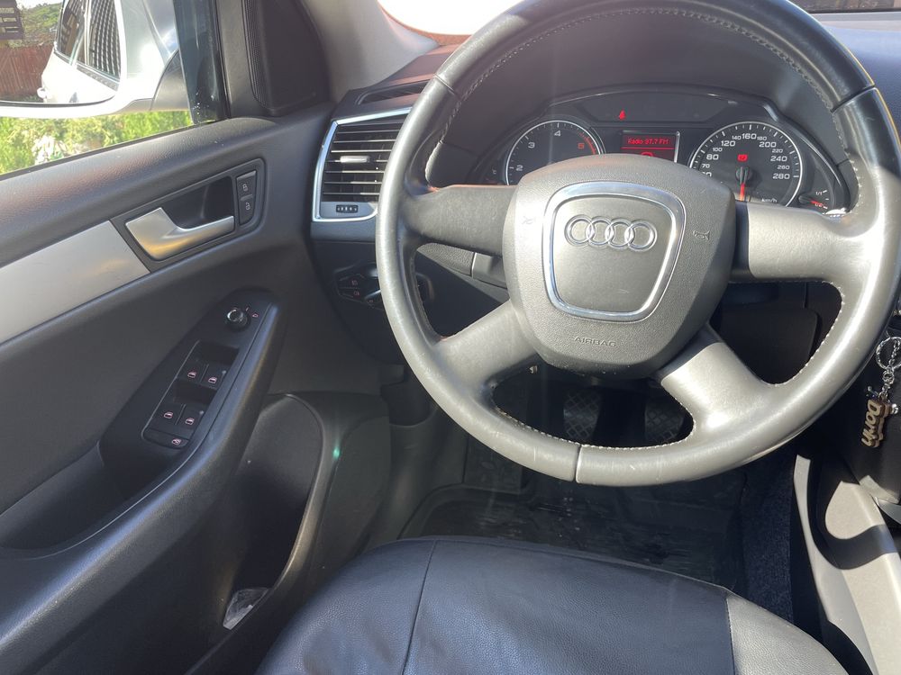 Audi Q5 2.0TDI-170 CP-Tracțiune intrgrala