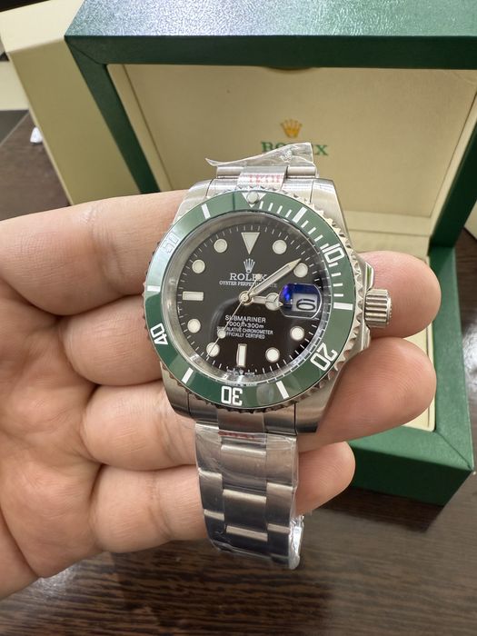 Часы Rolex Starbucks