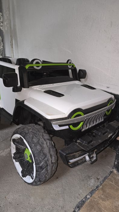 JEEP детский продам