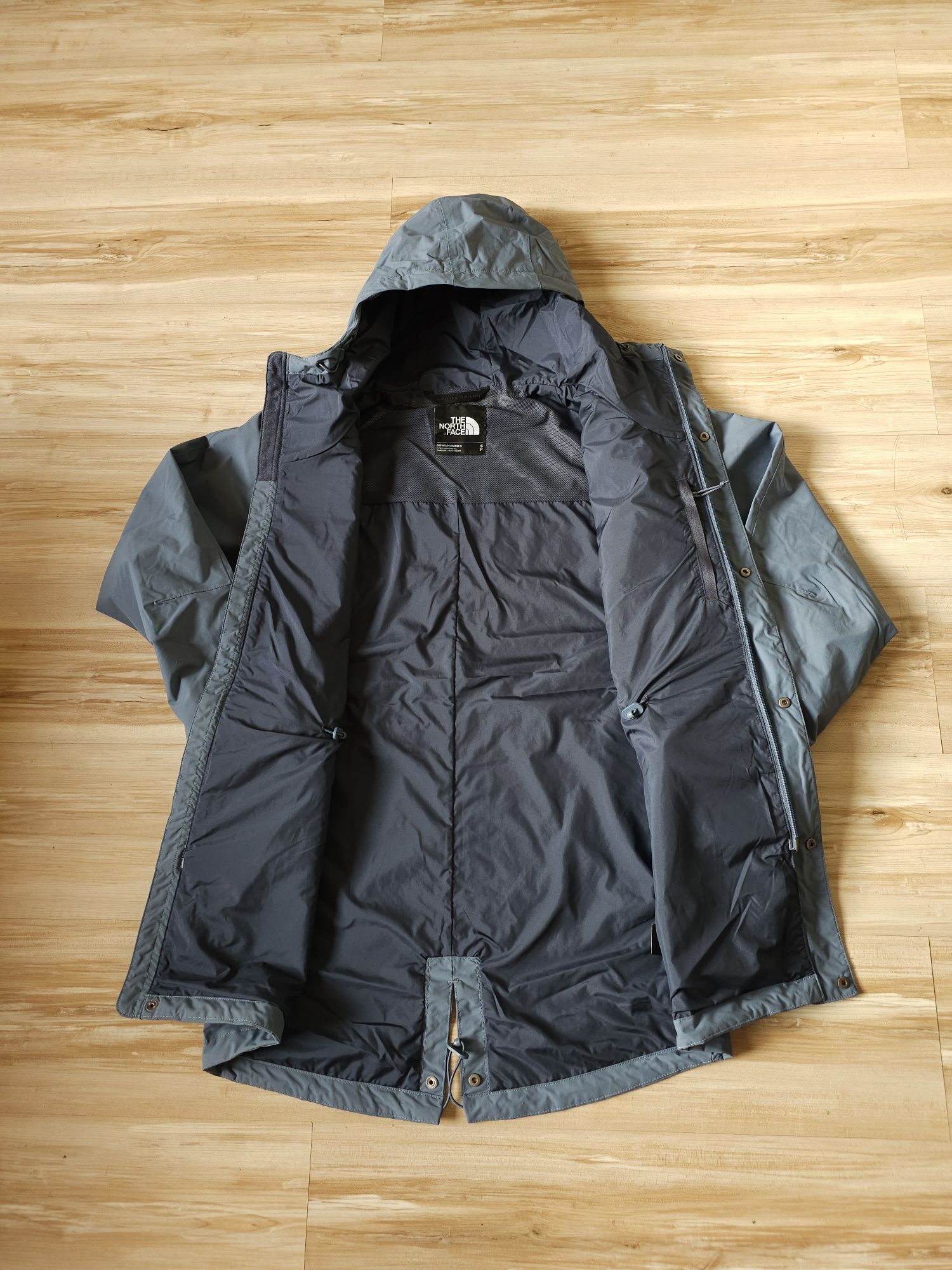 Оригинално мъжко яке The North Face City Breeze Rain Parka