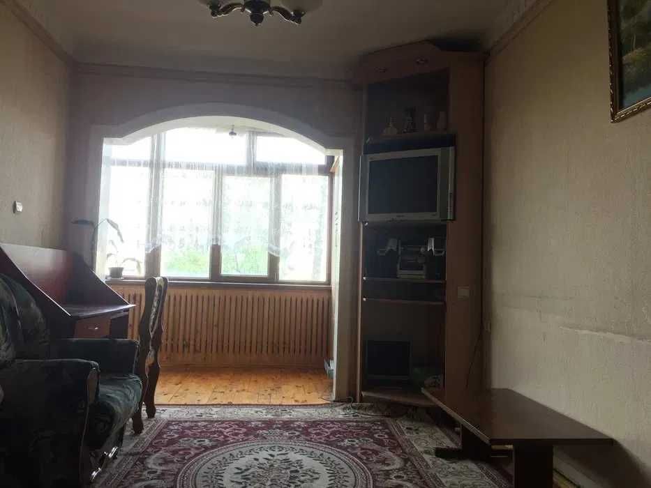 Talabalarga dom 4 xonali Квартира студентам 100 м metrogacha до метро