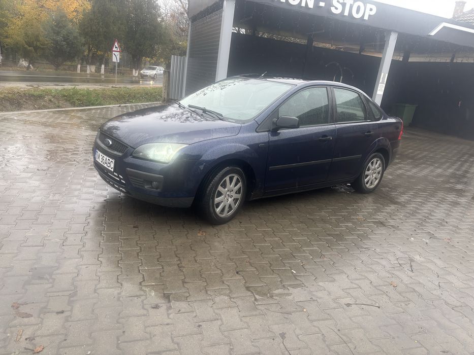 Ford focus 2 1.6 benzina si gpl