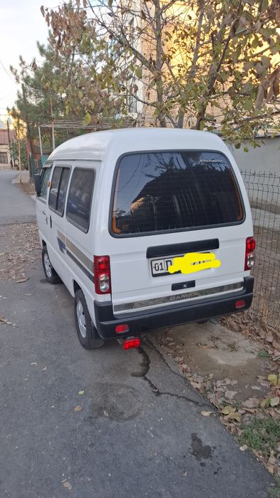 Автомобиль Дамас