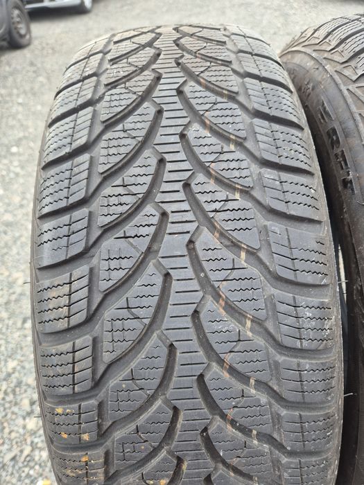 Зимни гуми 205/60/16 Bridgestone