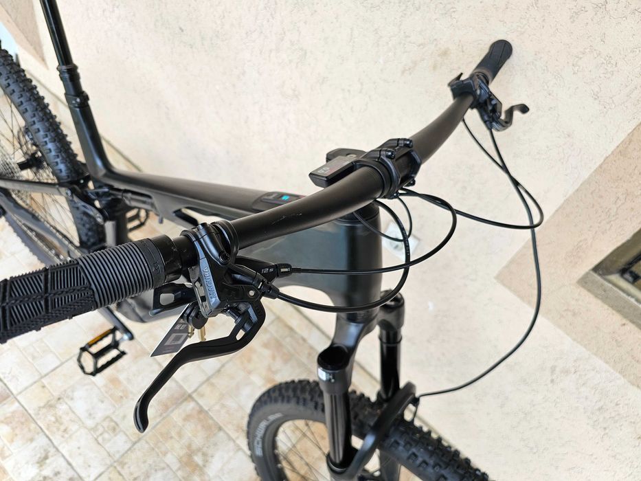 Cube Stereo Hybrid One44 Race 800