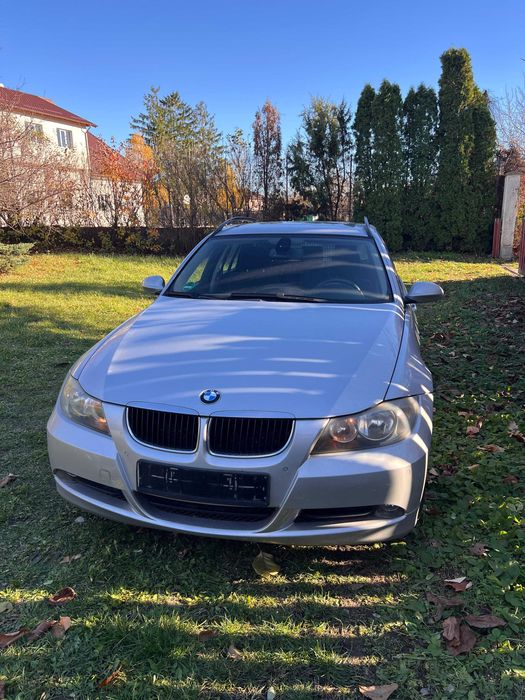 BMW E90 320i Kombilimousine 2007