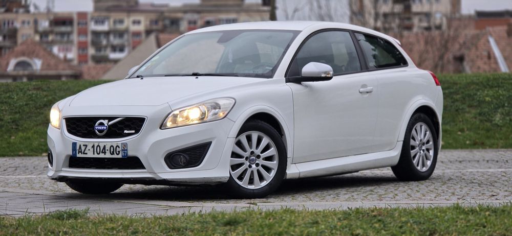 ///VOLVO C30 R DESIGN FACELIFT/// An 2011/// 1.6 Diesel///