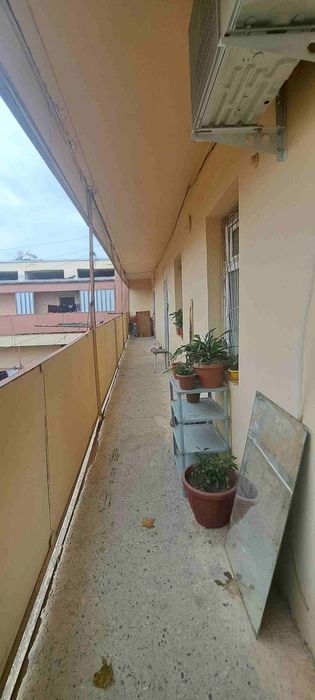 Чирчик шахар
2-микрораён  
#1-хона 2-етаж 
Квартира ижарага берилад