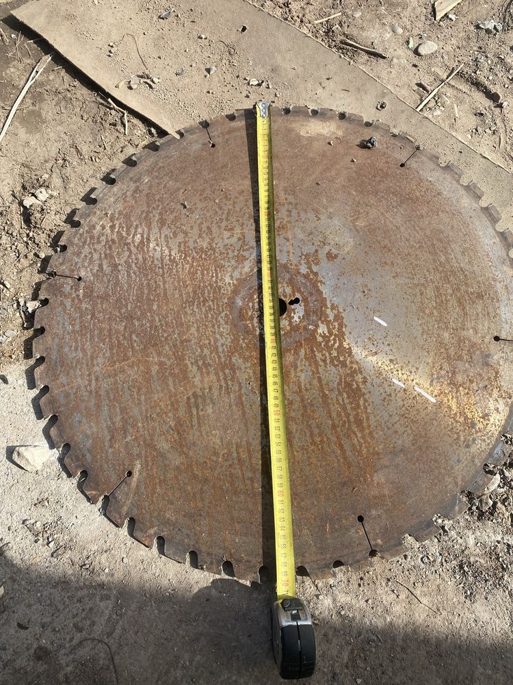 диск Scheppach с размери 700 x 30 x 4.2 мм