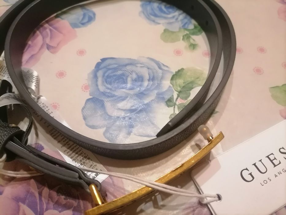 GUESS Оригинал Нови Дамски Колани от Естествена Кожа 105см.