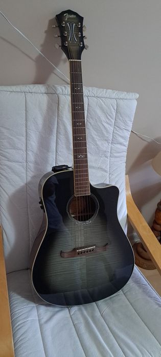 Електро-акустична китара Fender T-Bucket 300- CE