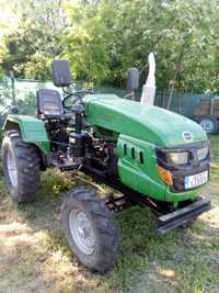 Vând sau schimb  tractoraș