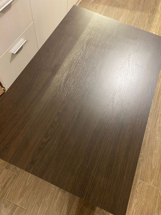 Холна маса, кафява