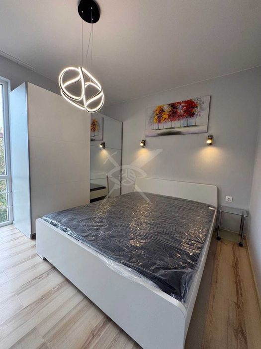 Продава се Двустаен апартамент в Бургас, Възраждане - 78 кв.м за 2116 €/кв.м - Снимка #7