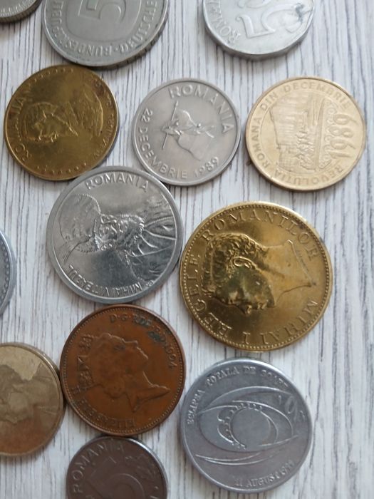Monezi de colecție