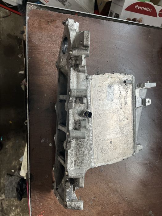 Intercooler Audi Q5 A6 C7 A4 B8 A5 2.0 TDI 2015 COD: 04L129766AD