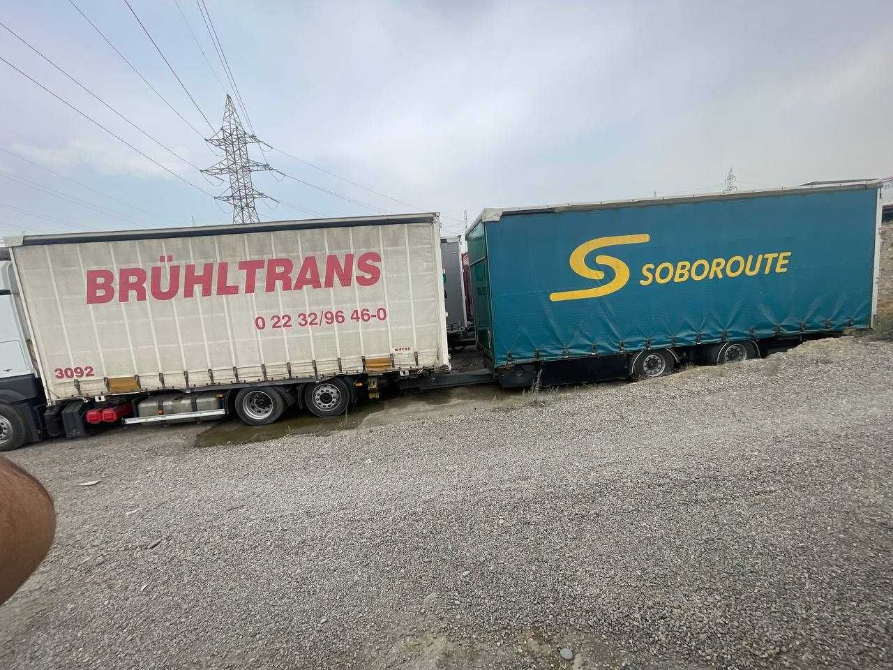 MERCEDES benz actors 2545 / FRUEHAUF CD4